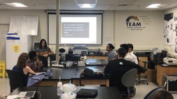 Undergraduate students working in the BioInnovation Lab